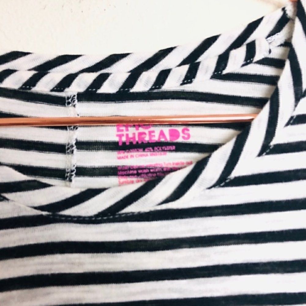 EUC Epic Threads Striped Graphic Tee XL JR - Picture 4 of 5